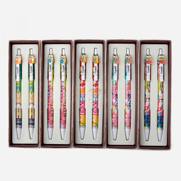 예쁜 한국볼펜10종 - 한국의 전통무늬를 그려 넣은 볼펜입니다. 외국인에게 가볍게 선물하기 좋아요.