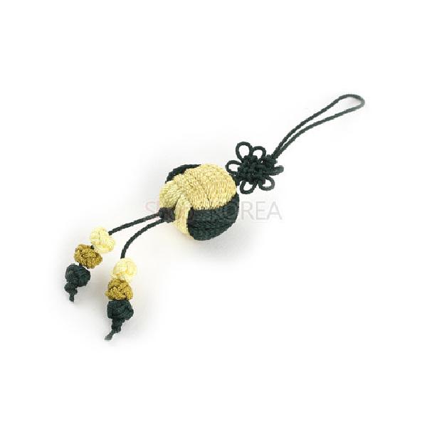 매듭 작은열쇠고리-매듭공[진녹색] - 귀엽고 깜찍한 매듭공이 인상적인제품