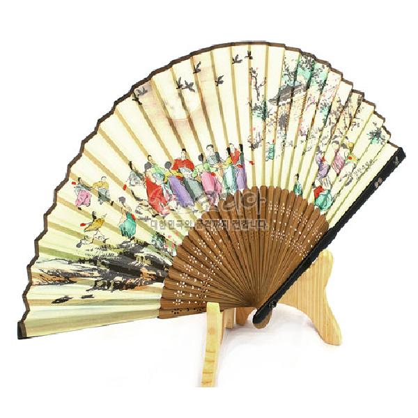 민속부채-강강수월래 - 민속놀이 강강수월래의 풍경